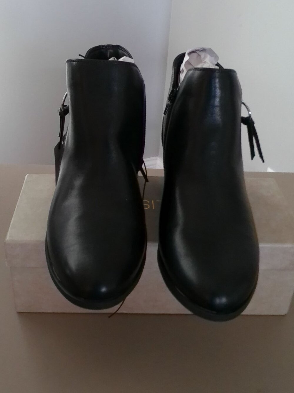 ARIZONA JEAN COMPANY NWT Black Harrison Stacked Heel Boots 10W - Picture 2 of 7
